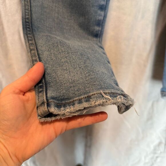 Good American Denim Distressed Skinny Jeans Size 10/30 Medium Wash High Rise - Picture 5 of 9